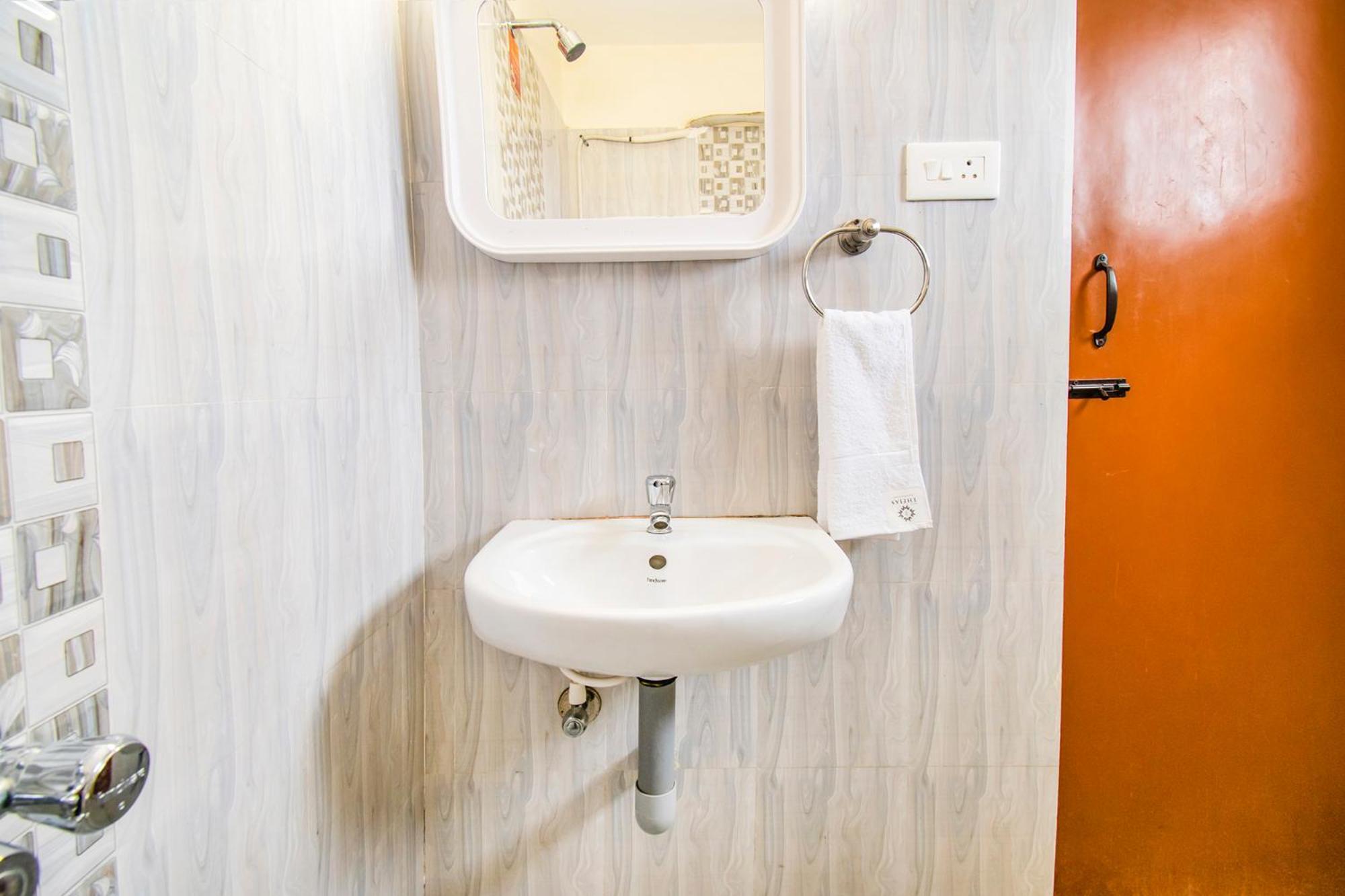 Fabhotel Thejas Paaradise - Nr Coimbatore Institute Of Technology מראה חיצוני תמונה